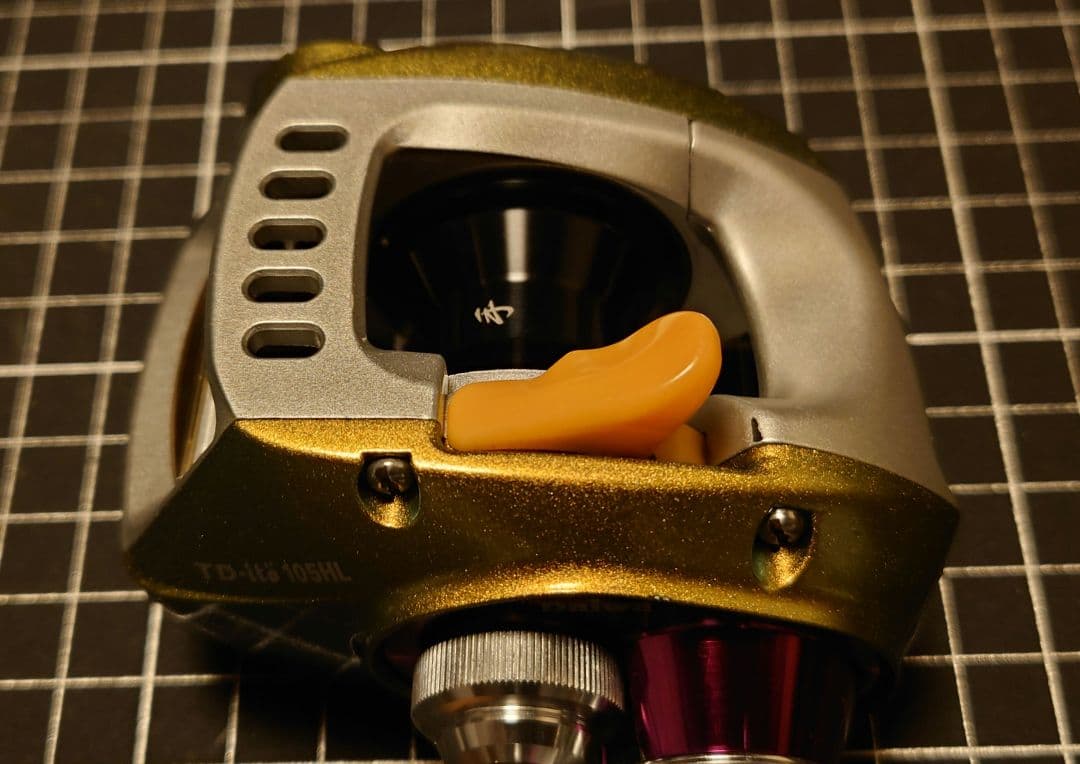 希少 メガバス x アイズファクトリー チームダイワ TD-ito 10