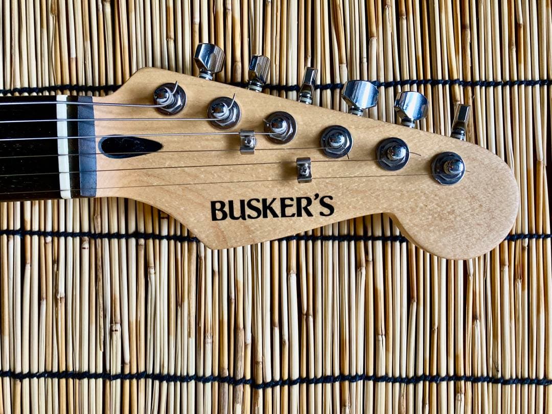 ☆新機能満載 3つのピックアップを多彩に組合せできるBUSKERS ST☆新