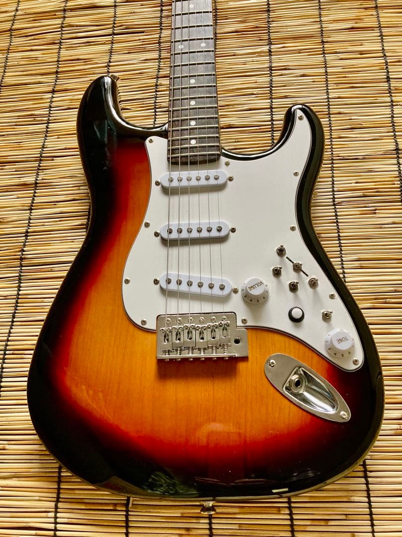 ☆新機能満載 3つのピックアップを多彩に組合せできるBUSKERS ST☆新