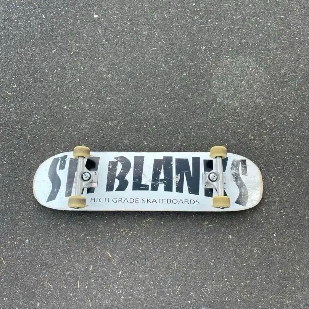 SMBRNKSコンプリート　7.75インチ スケートボード コンプリート スケボー 美品 7.75インチ sm blanks