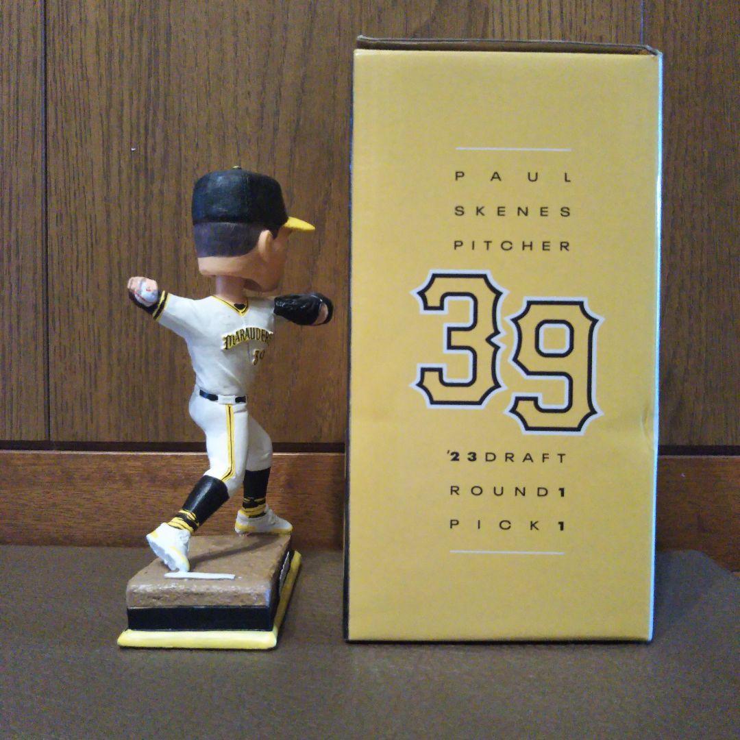 球場配布】ポール・スキーンズ ボブルヘッド 2025サイヤング賞投手 値