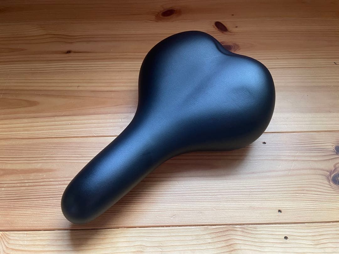 RIVENDELL⁄サドル⁄未使用⁄完成車外し RIVENDELL/サドル/未使用/完成車