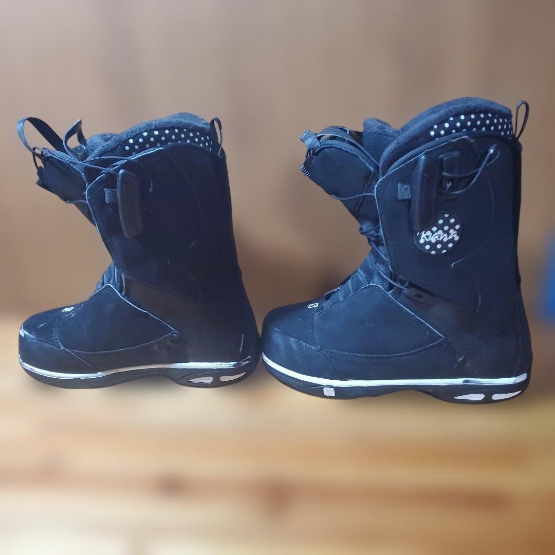 SALOMON スノーボードブーツ　23.5cm! 26108
