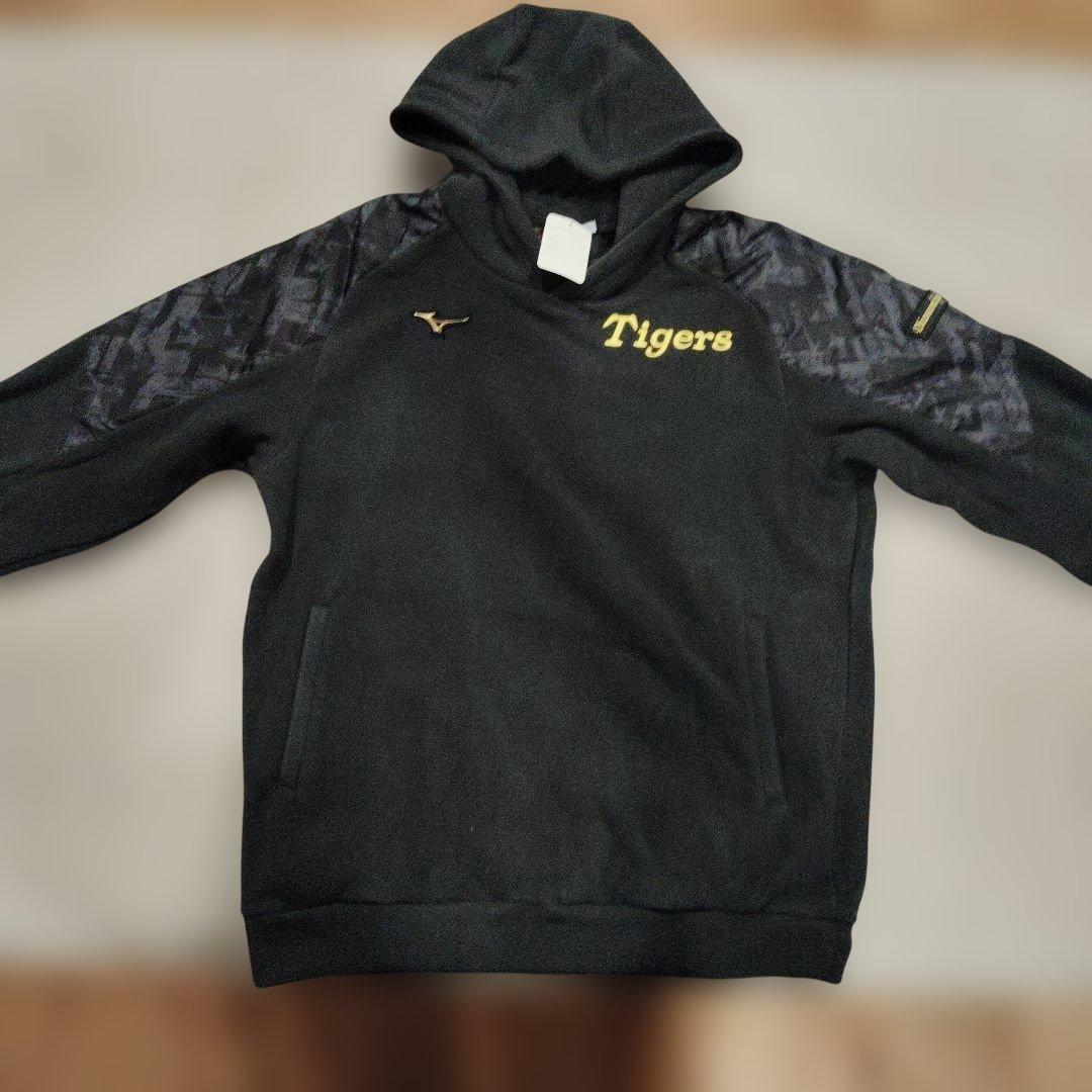 新品未使用 阪神タイガース フリースパーカー サイズO - メルカリ