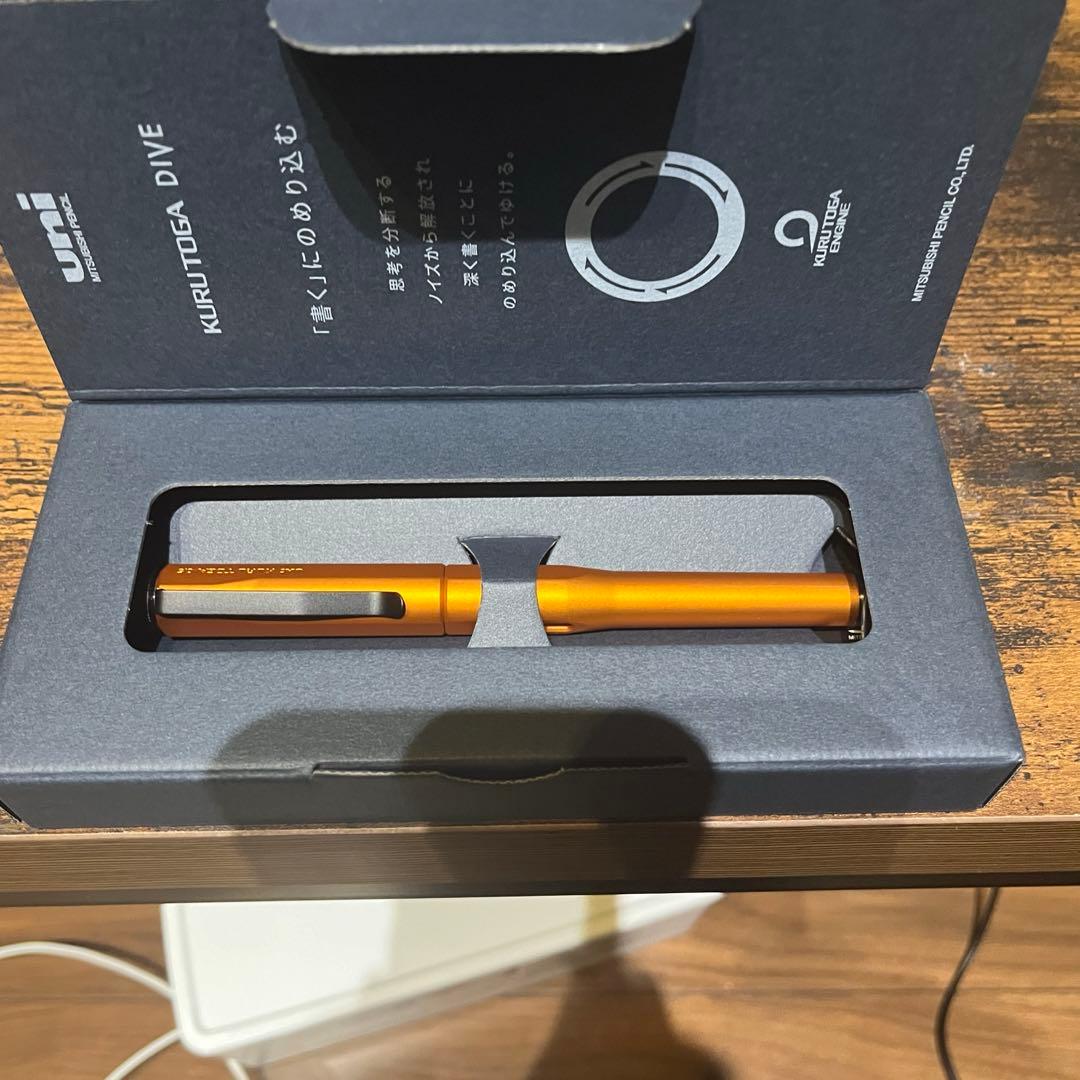 クルトガダイブ トワイライトオレンジ - メルカリ