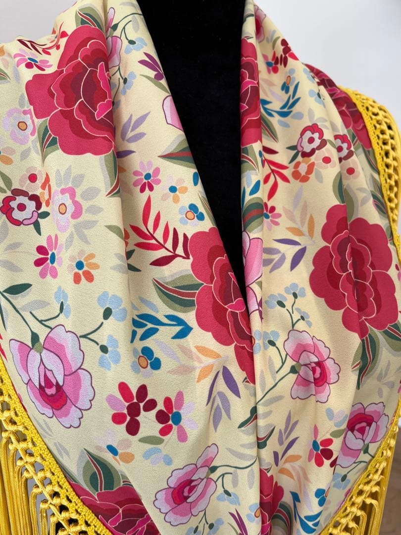 フラメンコ マントンシージョ イエローマントン風花柄水玉 イエロー