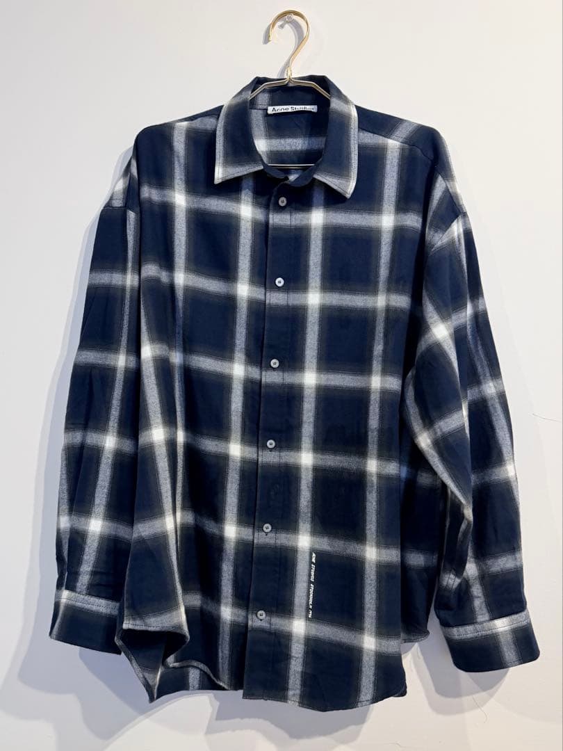 新作完売AcneStudiosネイビーチェックネルシャツ - メルカリ