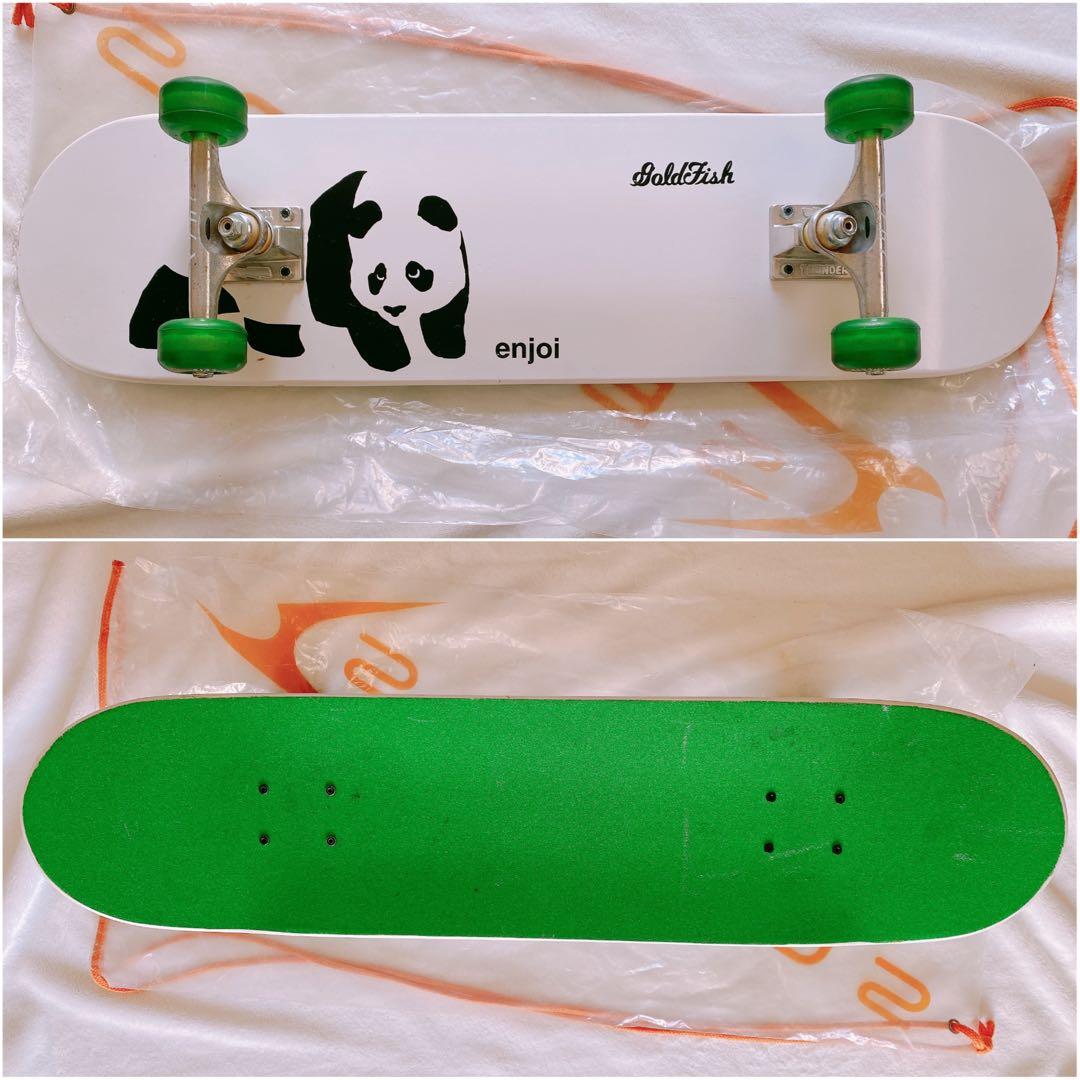 デッキがグリーンのお洒落スケートボード　パンダenjoi エンジョイ ENJOI PLAID PANDA SUPER SAP DECK エンジョイ スケートボード デッキ