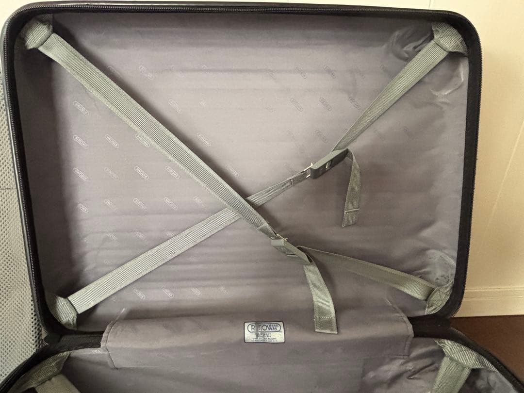 RIMOWA リモワ ポリカーボネート キャリーケース 32L ジャンク品