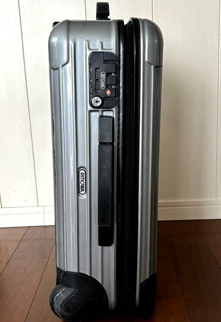 RIMOWA リモワ ポリカーボネート キャリーケース 32L ジャンク品