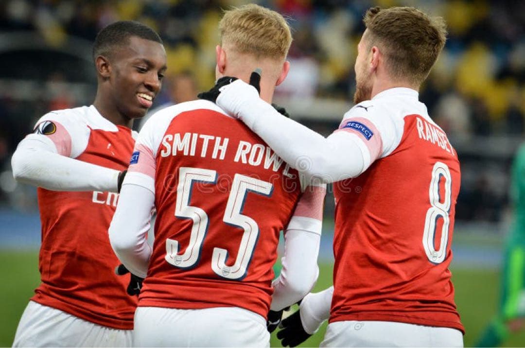 18-19 アーセナルレプリカユニフォーム（スミスロウ） - メルカリ