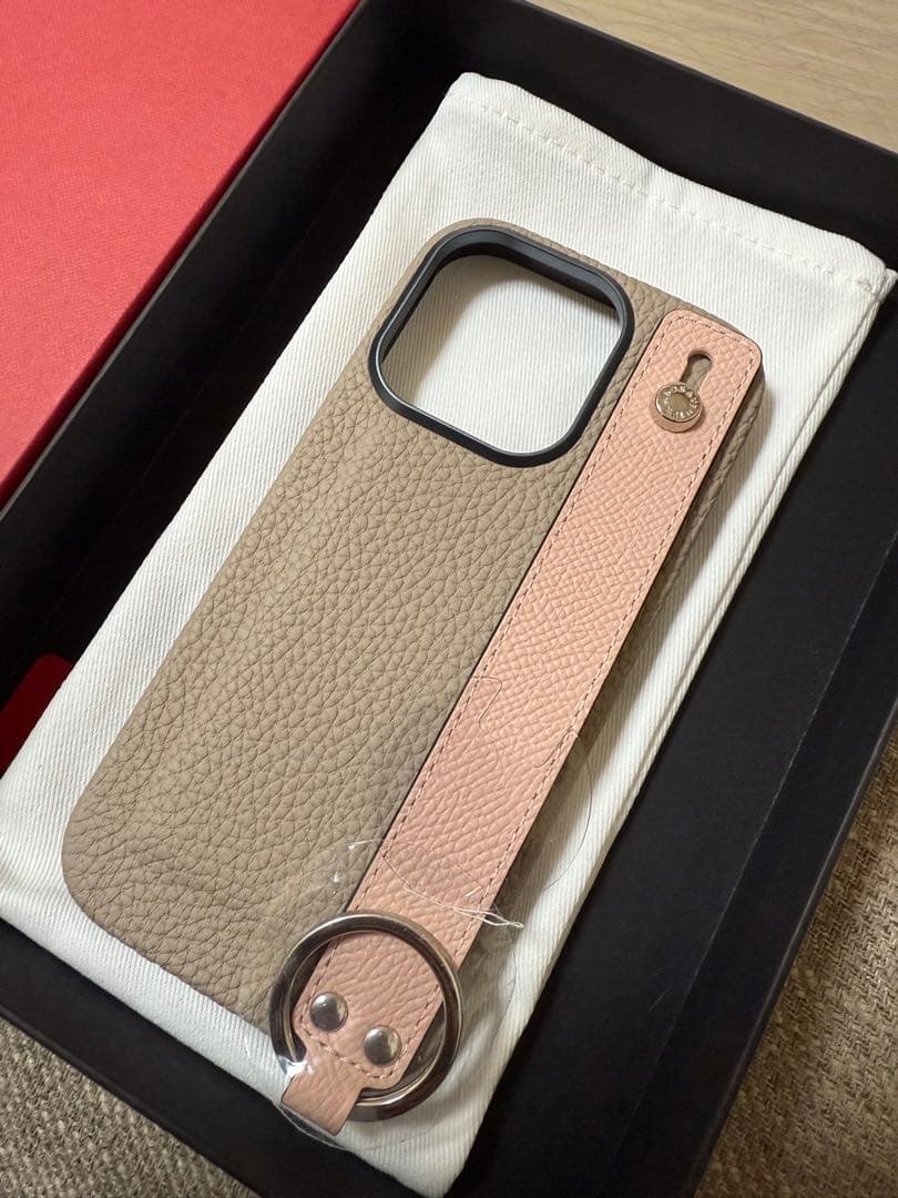 BONAVENTURA レザー iPhone16Proケース BONAVENTURA｜(iPhone16Pro)ハンドル付き バックカバーケース