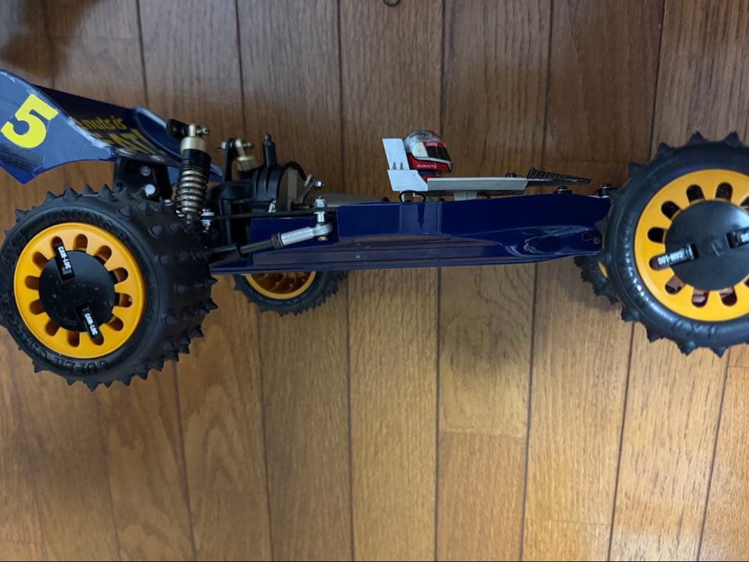 ☆*☆様 タミヤ アバンテ RCカー 動作未検証 破損ジャンク品