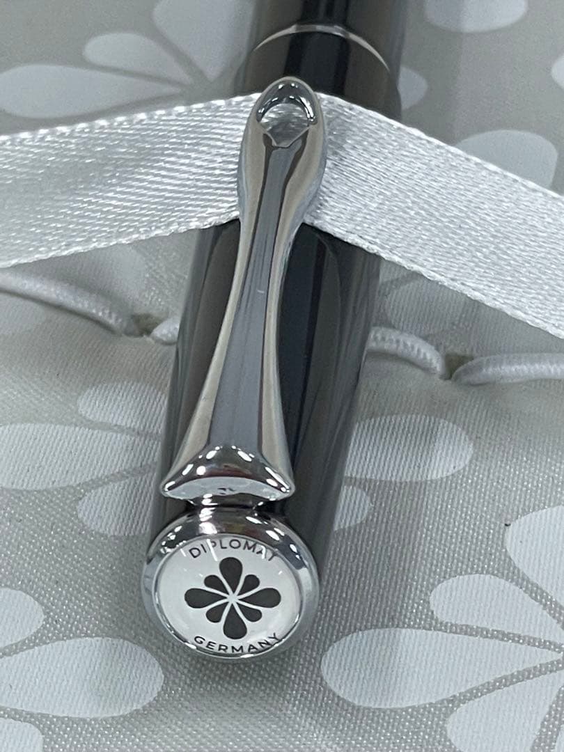 新品】DIPLOMAT ディプロマット ボールペン ドイツ 紺色 プレゼント