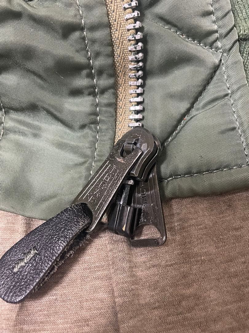 米軍実物 MA-1 1969年 ALPHA DSA IDEAL L - ジャケット・アウター卸売 通販