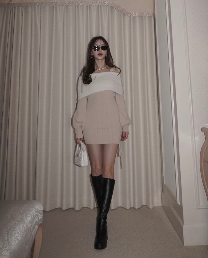 amerge】 feather offshoulder onepiece