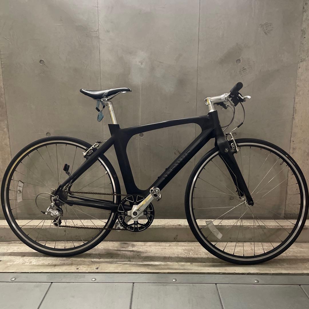 【レア】アベニュー　クロスバイク　デンマーク デンマークの自転車ブランド「アベニュー（AVENUE）」アルミモノコック
