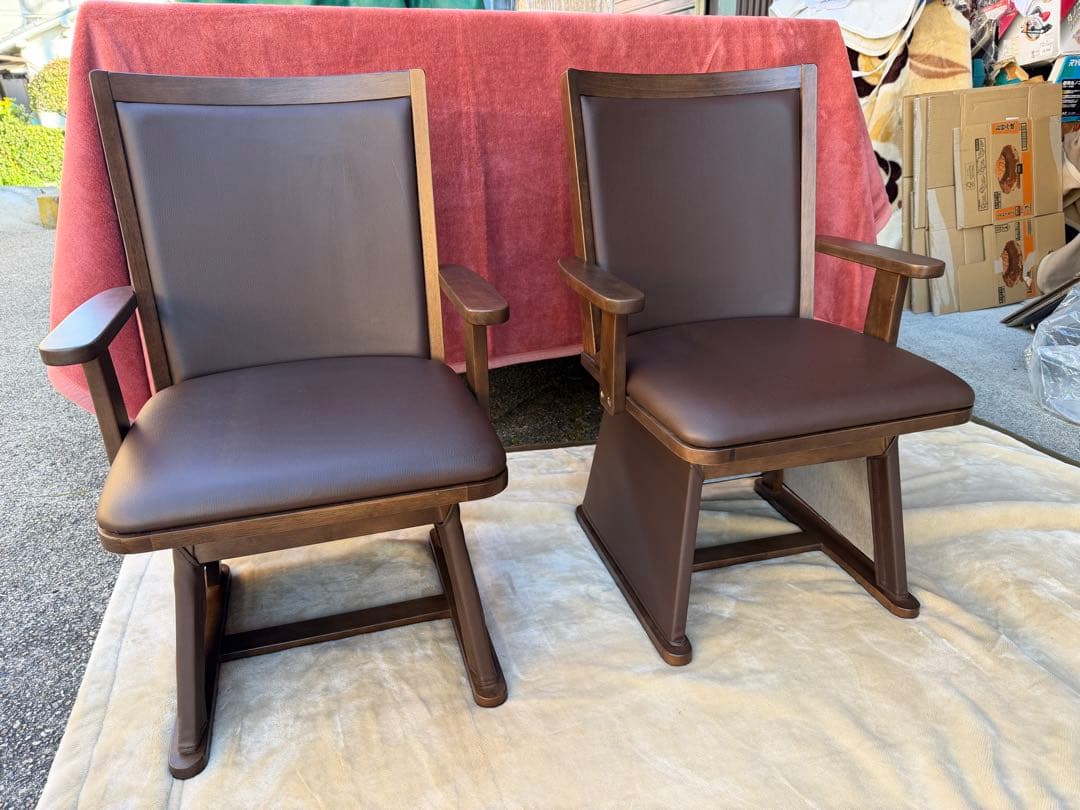 2脚セット 2023年購入 こたつダイニング用 肘付 回転 チェア イス 椅子 こたつ用 椅子 2脚セット 回転 木製 肘付き キャスター付き 回転椅子