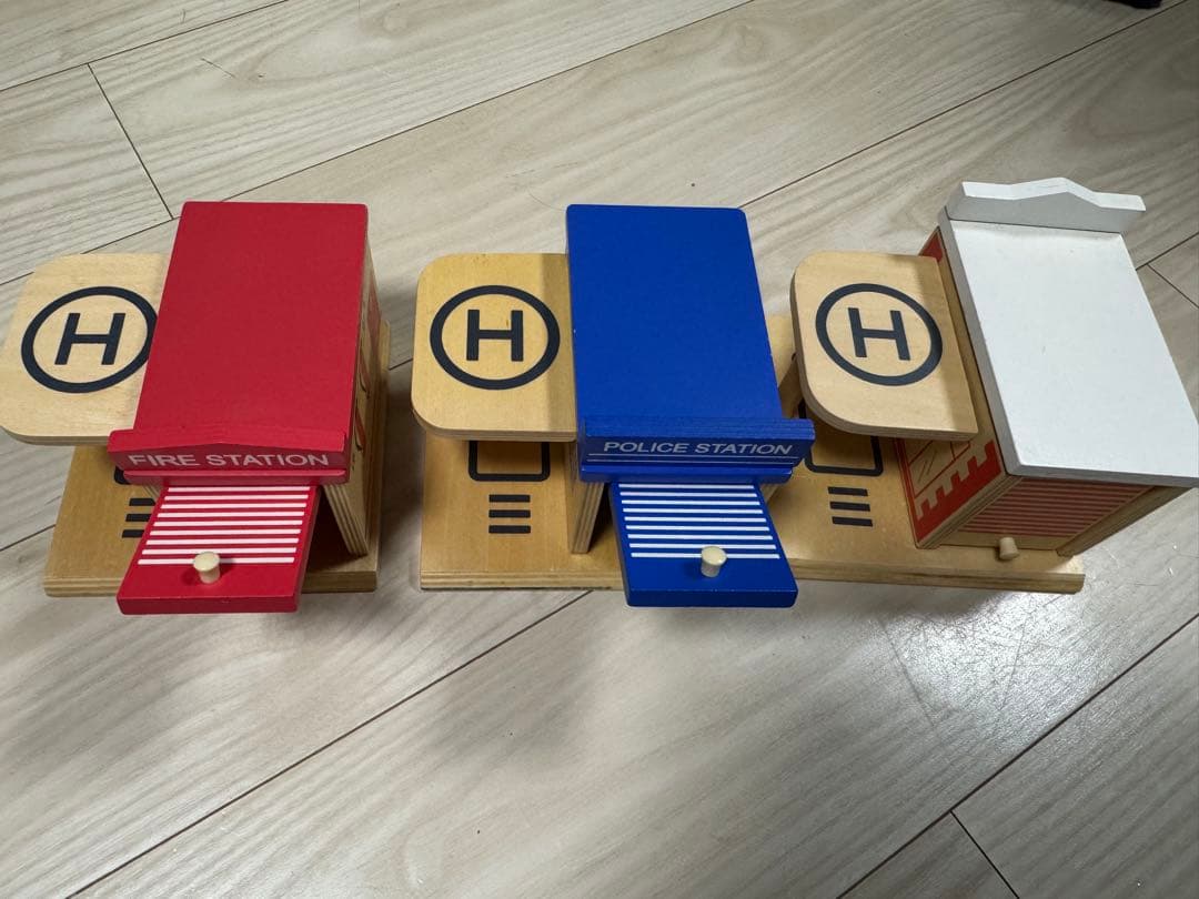 Click clack 知育・木製玩具 働く車 13個セット