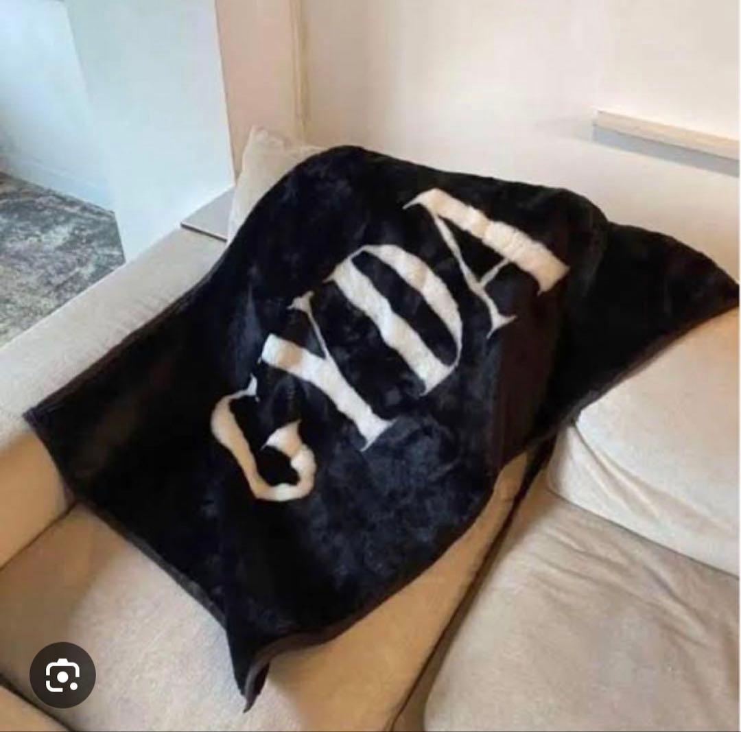 GYDA ノベルティ ブランケット - メルカリ