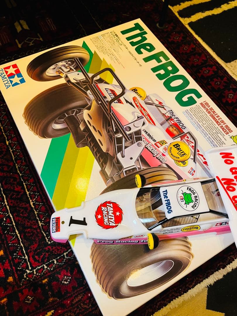 新品　TAMIYA タミヤ　マイティフロッグ　復刻　ボディのみXB塗装完成品 新品 TAMIYA タミヤ マイティフロッグ 復刻 ボディのみXB塗装完成品