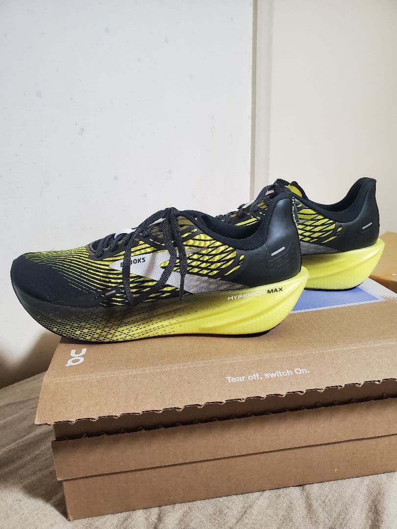 ウォーキング・ランニングウェア BROOKS Hyperion Max (mens 26.5cm)