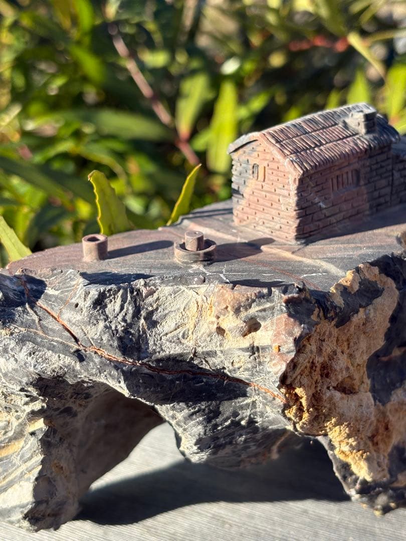❤️可愛い　景石　霊璧石　1.1kg ✳手彫り 細工　 水槽　天然石　カービング