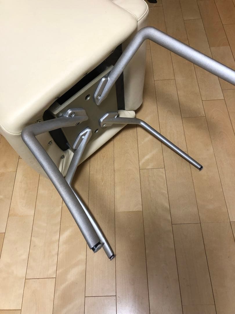 ロルフベンツ ダイニングチェア ベージュ色