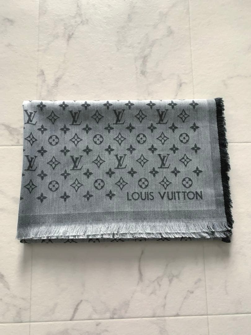 ルイ ヴィトン】エトール モノグラム エッセンシャル☆ストール