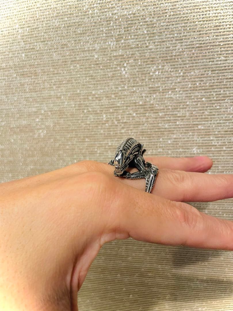 クレイジーピッグ エイリアンリング