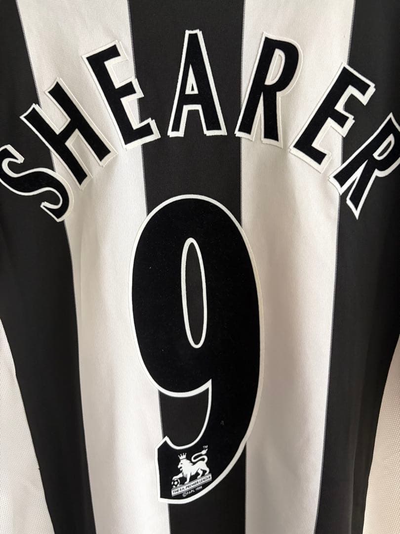 ニューカッスル アラン・シアラー 2001-02 HOMEユニフォーム