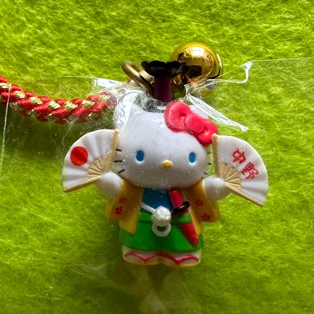 東京限定:中野ブロードウェイバージョン】2008年 ご当地キティ 根付け