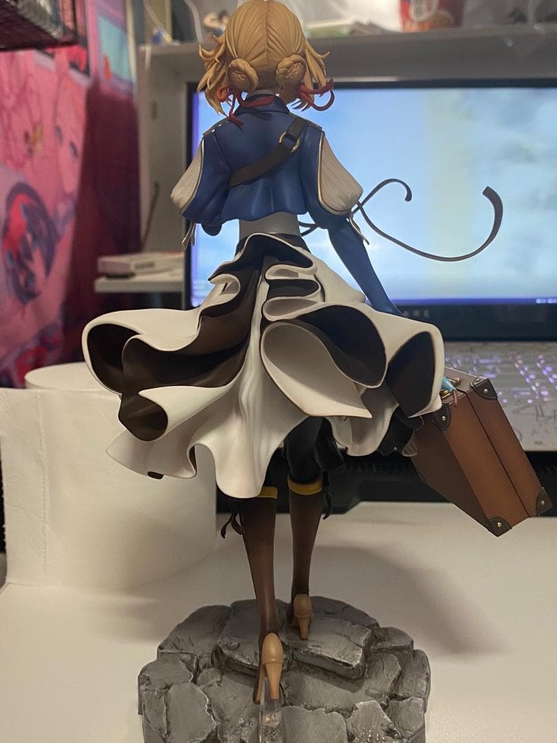 ヴァイオレット・エヴァーガーデン フィギュア ガレージキット 1/7