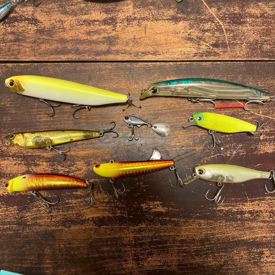 シーバスルアーまとめ売り50本ほど 引退セット