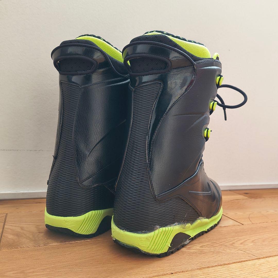 Nike スノーボードブーツ 黒/蛍光イエロー - メルカリ