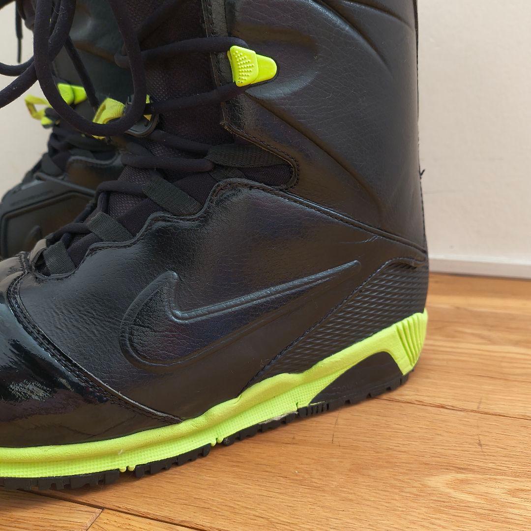 Nike スノーボードブーツ 黒/蛍光イエロー - メルカリ