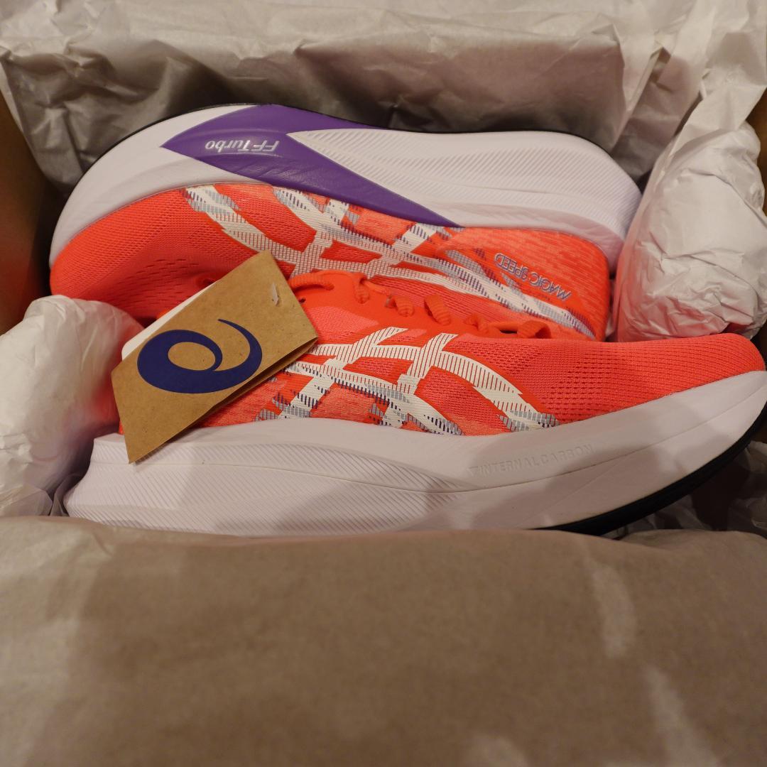 値下げ 新品・定価以下 26.5cm　ASICS MAGIC SPEED 4