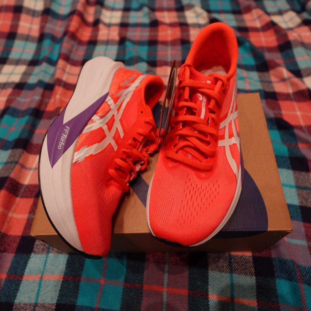 値下げ 新品・定価以下 26.5cm　ASICS MAGIC SPEED 4