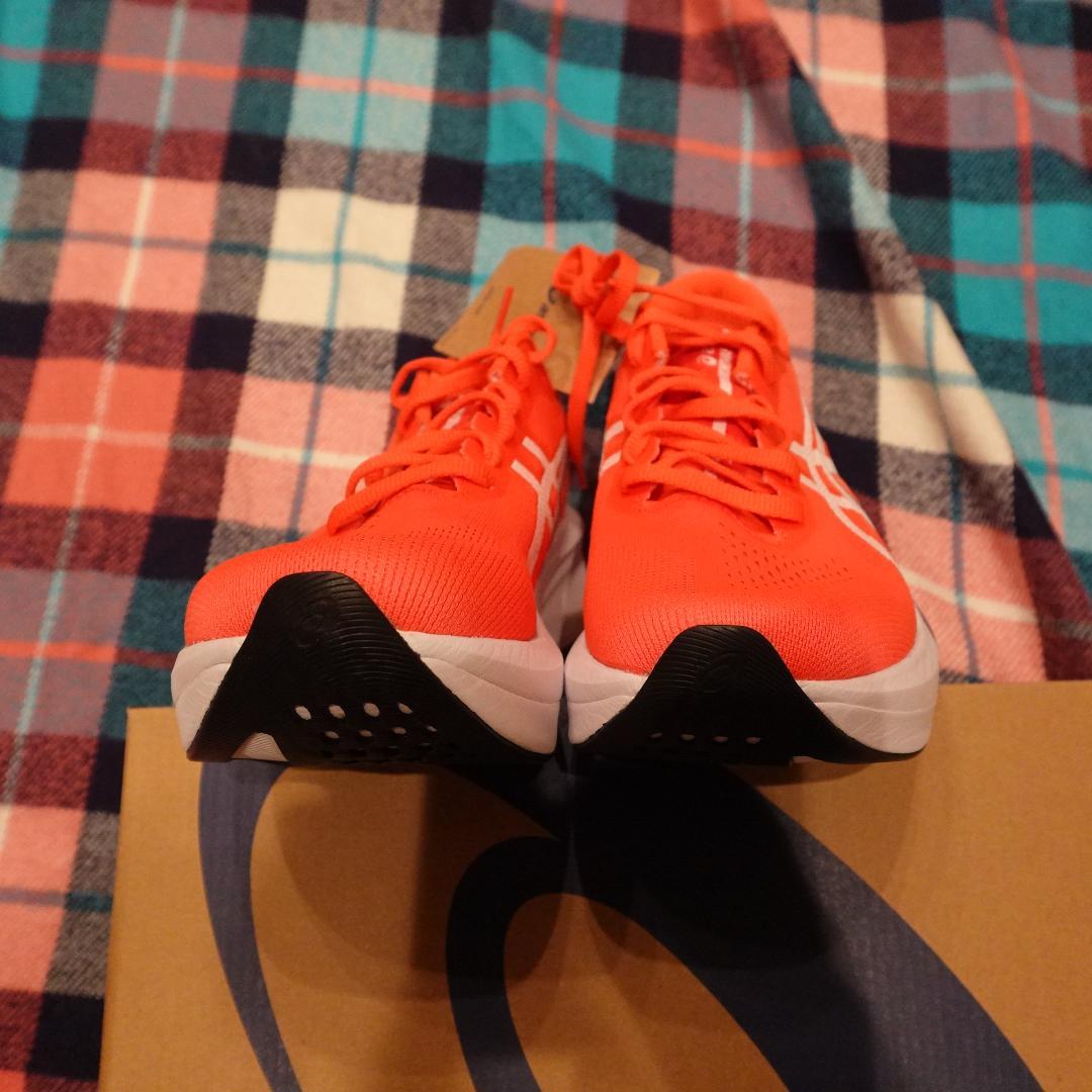 値下げ 新品・定価以下 26.5cm　ASICS MAGIC SPEED 4