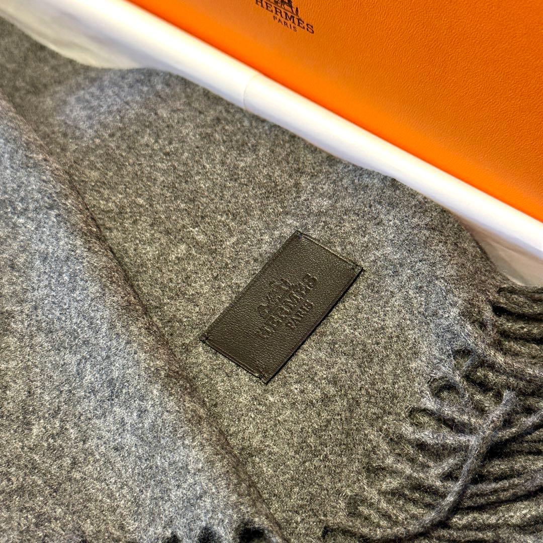 Mizuno Yuta様専用＊新品未使用HERMES25新作カシミヤマフラー - メルカリ