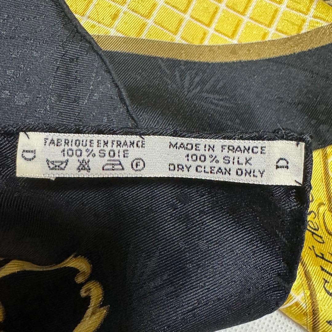 a*e様 M8750 美品 HERMES エルメス カレスカーフ スズメ柄