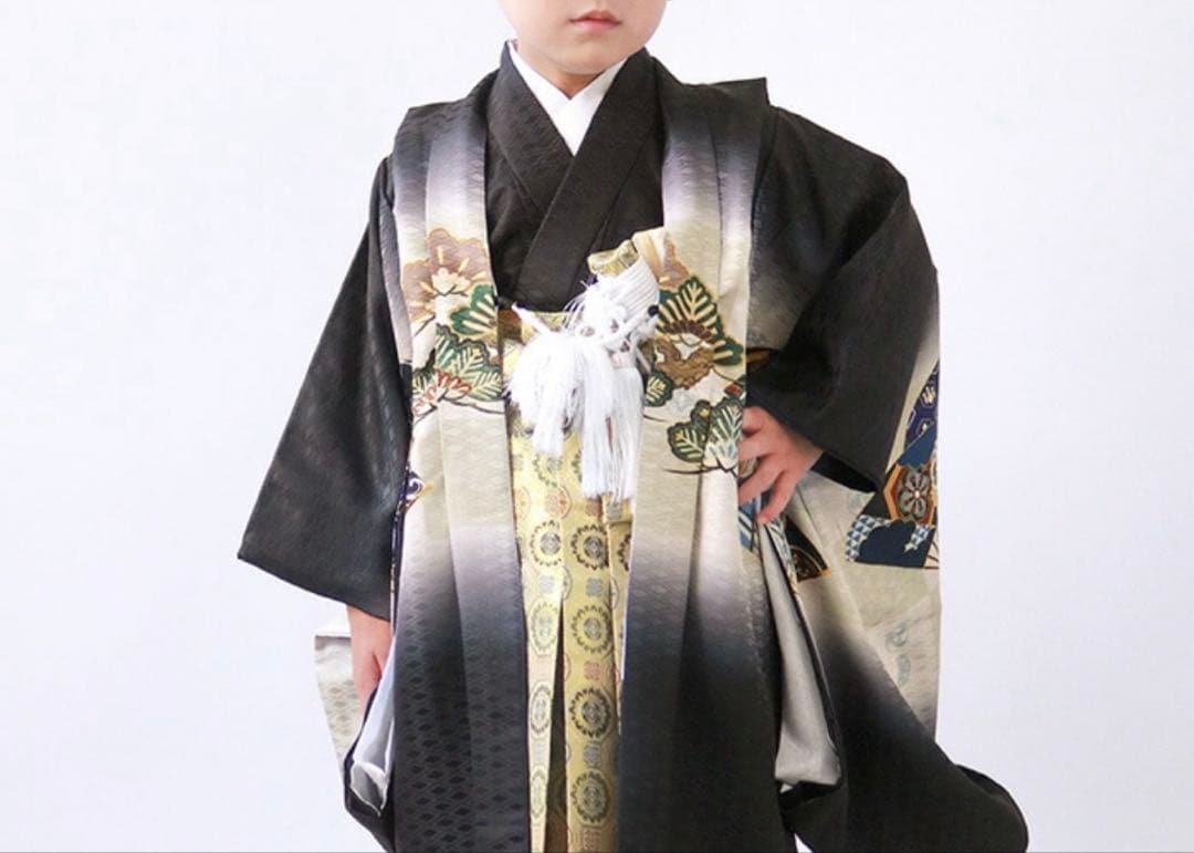 七五三用 黒地 扇子と着物 SOUBIEN（創美苑） 七五三 着物 5歳 販売 五歳 着物 男の子 袴 黒系