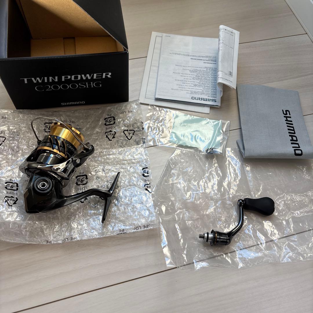 リール SHIMANO 20TWIN POWER 2000SHG シマノ（SHIMANO） シマノ/SHIMANO 20ツインパワー C2000SHG TWIN