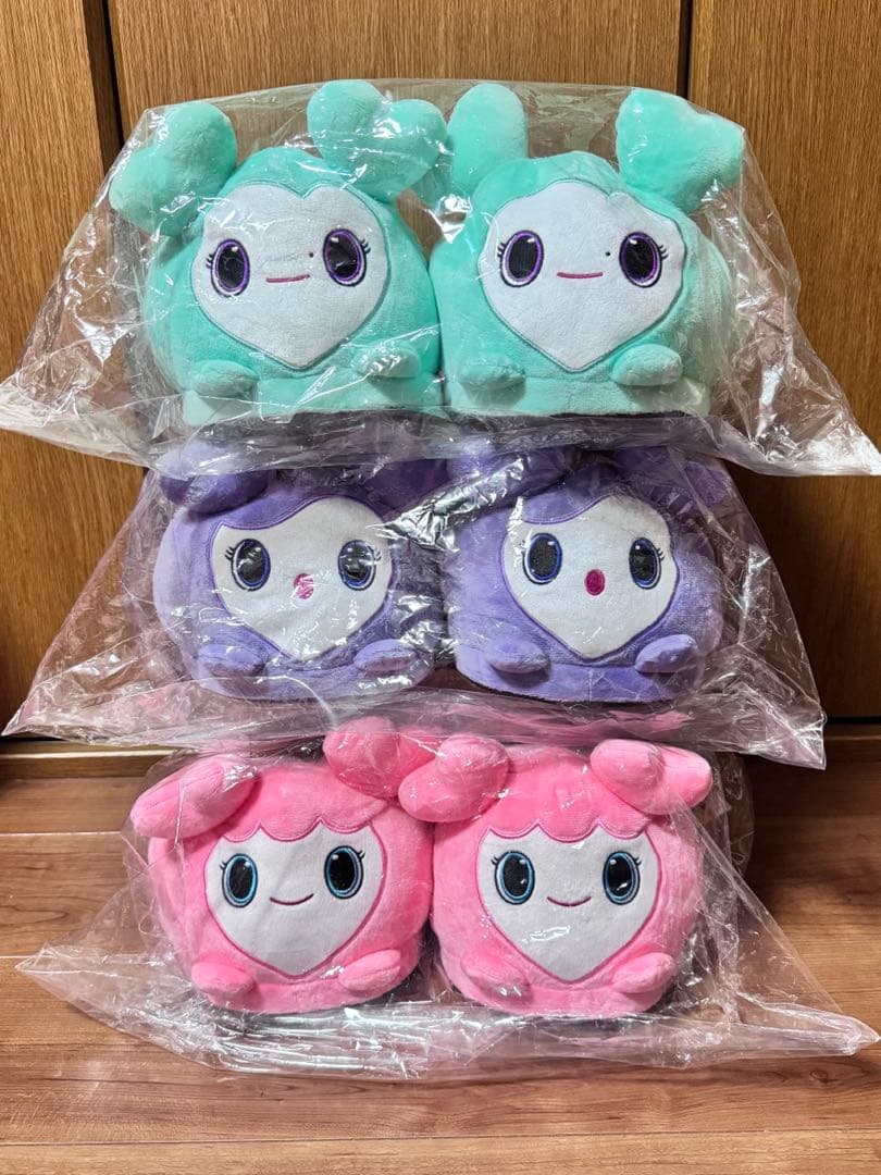 TWICE LOVELYS GIGO ぬいぐるみスリッパ ミナ サナ モモ 3個
