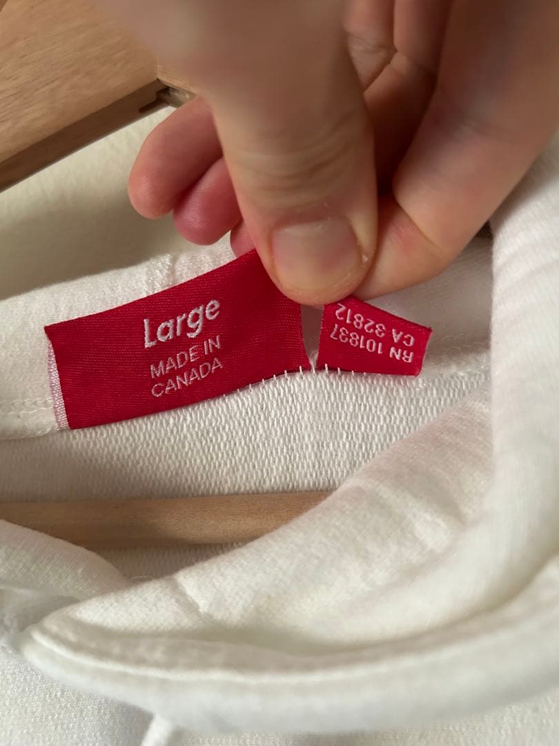 レア！貴重13ss supreme blingボックスロゴパーカーホワイト綾野剛