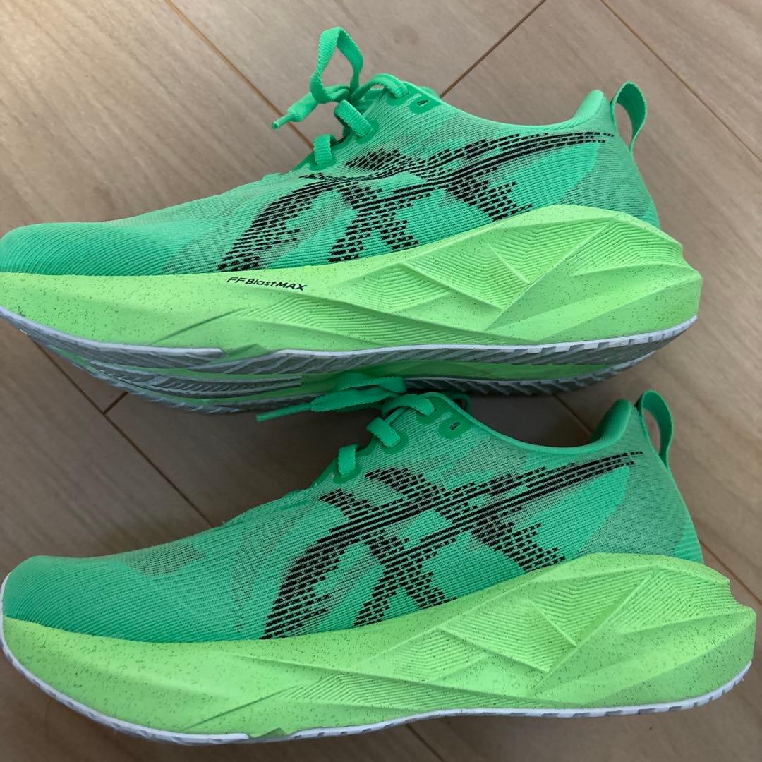 NOVABLAST ノヴァブラスト5 ランニングシューズ レディース 駅伝 25