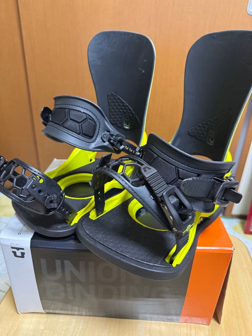 GW SALE)UNION STRATA HAZARD YELLOW Sサイズ