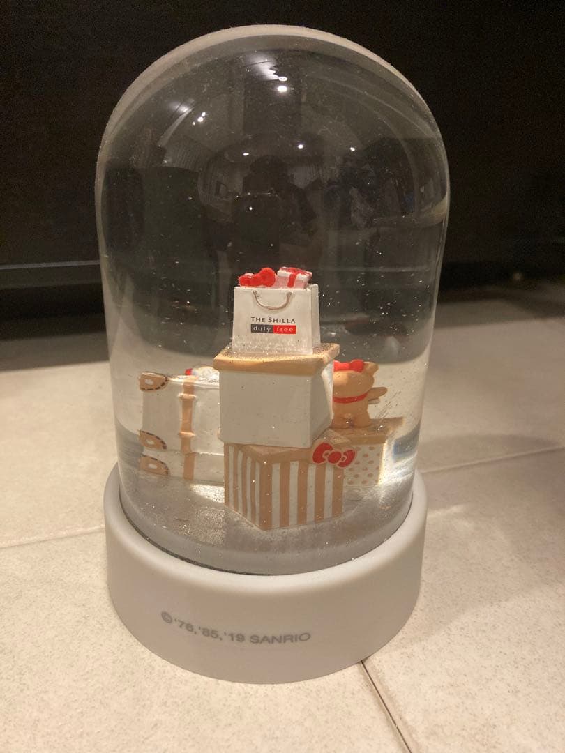 ハローキティ キティーちゃん スノードーム デューティーフリー 非売品