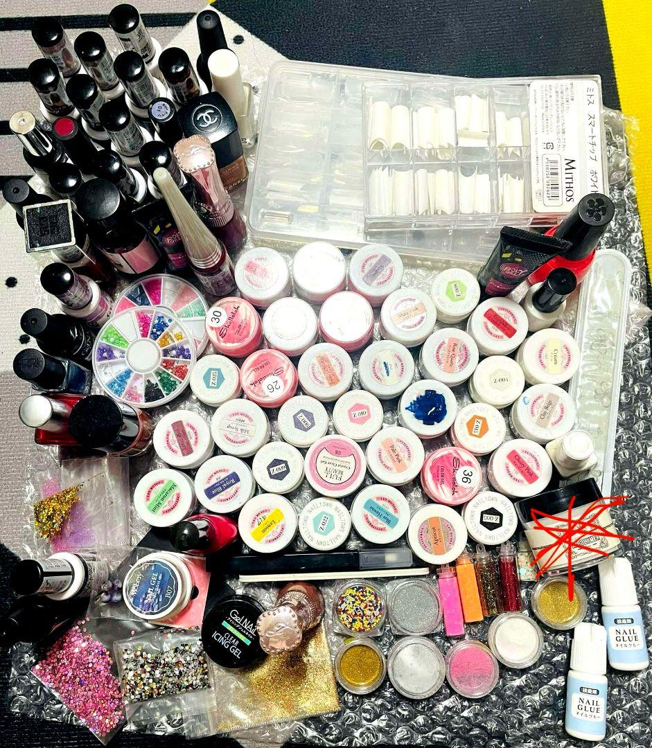 ネイルアートセット 充実のネイルケア用品 ネイルアートキット - Amazon.co.jp