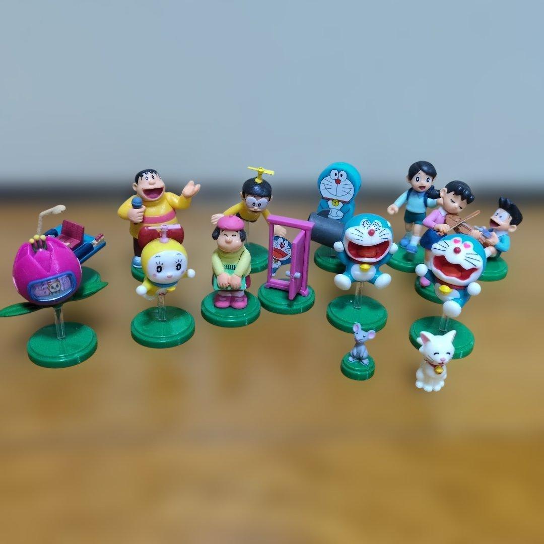 チョコエッグ ドラえもんまとめ売り レトロ品 - メルカリ